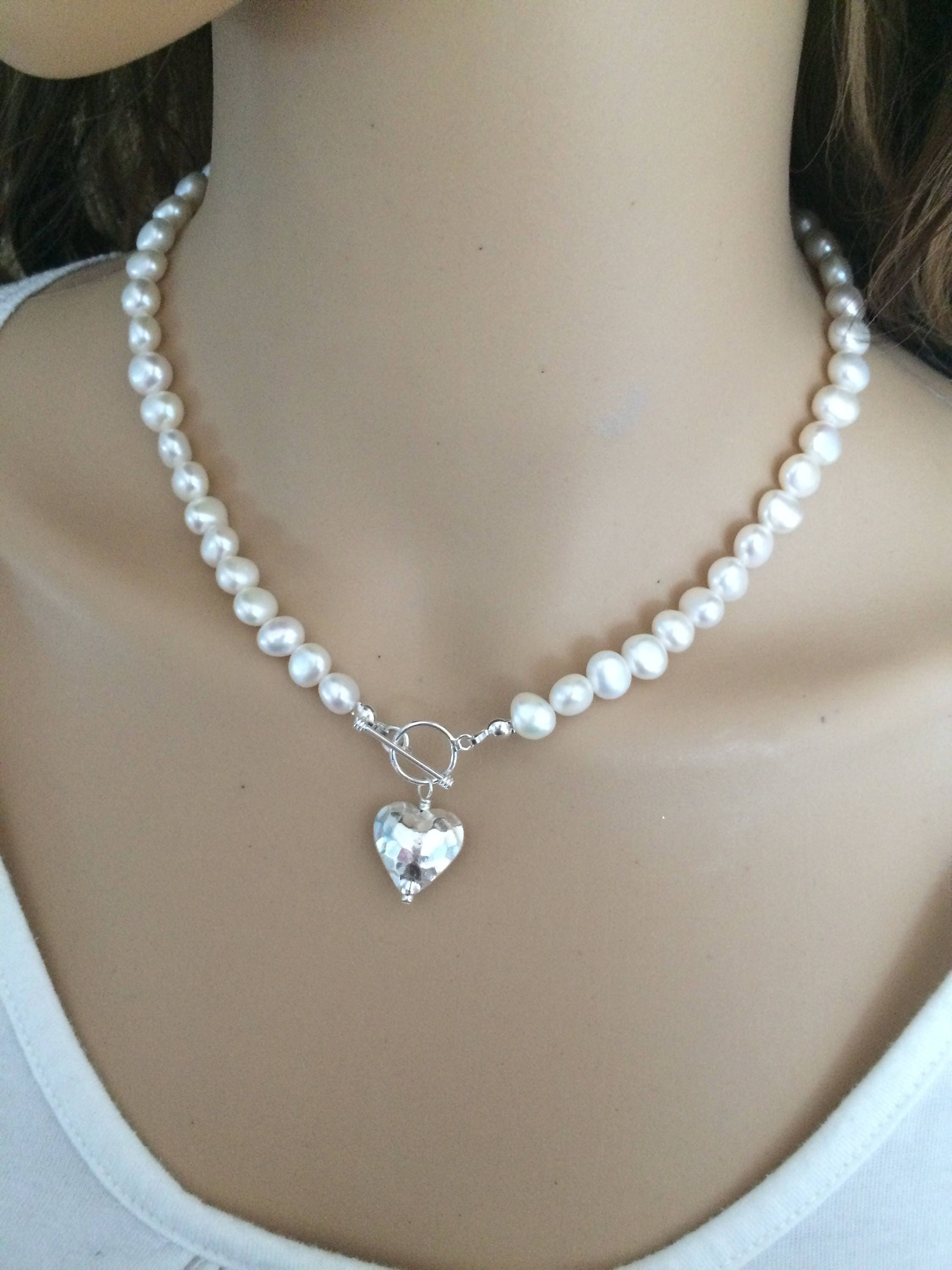 Discover the Different Types of Pearl Necklaces and Bracelets for Your ...